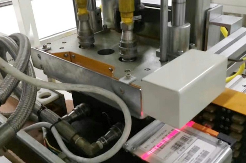 格雷希爾C系列自動公母接頭在空調(diào)外機出廠前抽真空及自動加液的應(yīng)用 格雷希爾C系列自動公母接頭在空調(diào)外機出廠前抽真空及自動加液的應(yīng)用