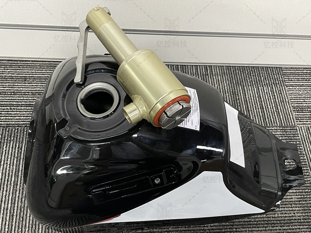 用于摩托車油箱通氣測試的格雷希爾G80L-T系列密封測試接頭