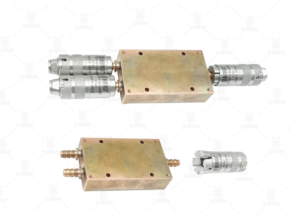 格雷希爾G70SP-065L定制款連接器在服務(wù)器液冷板的應(yīng)用